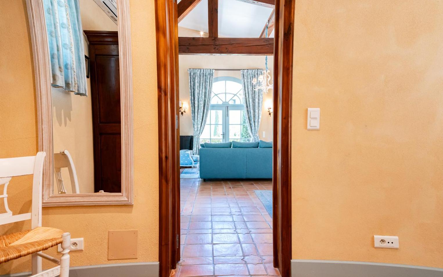 Chateau Talaud Loriol-du-Comtat Habitación foto