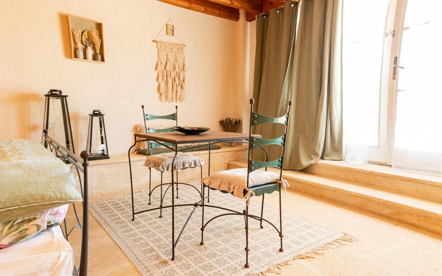 Chateau Talaud Loriol-du-Comtat Habitación foto
