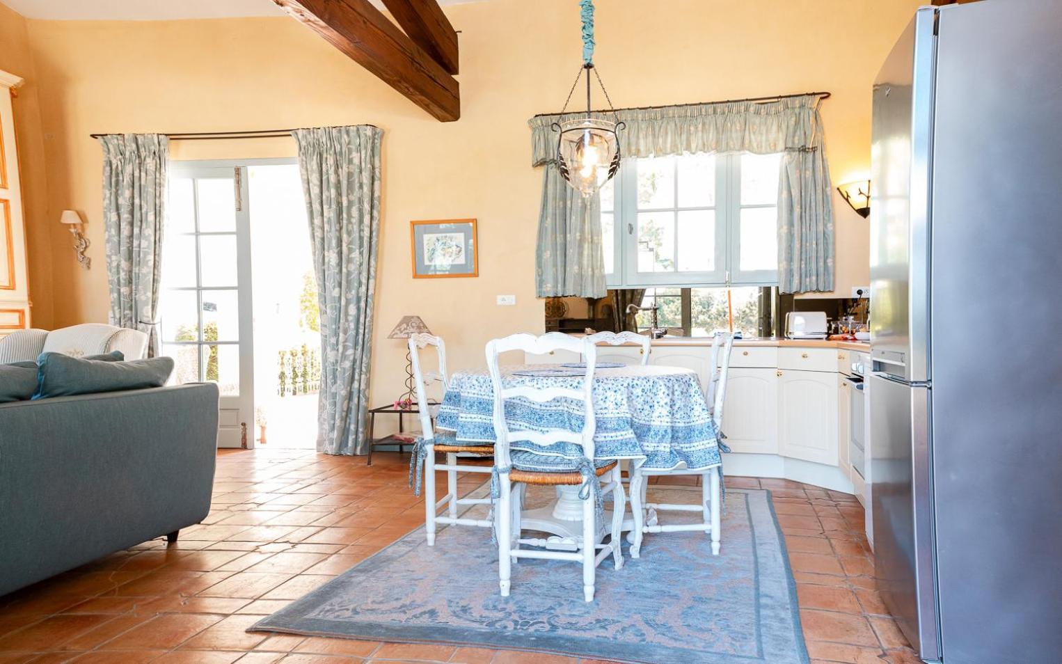 Chateau Talaud Loriol-du-Comtat Habitación foto